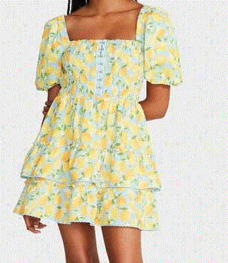 Descobrindo o Universo Encantador da Betsey Johnson